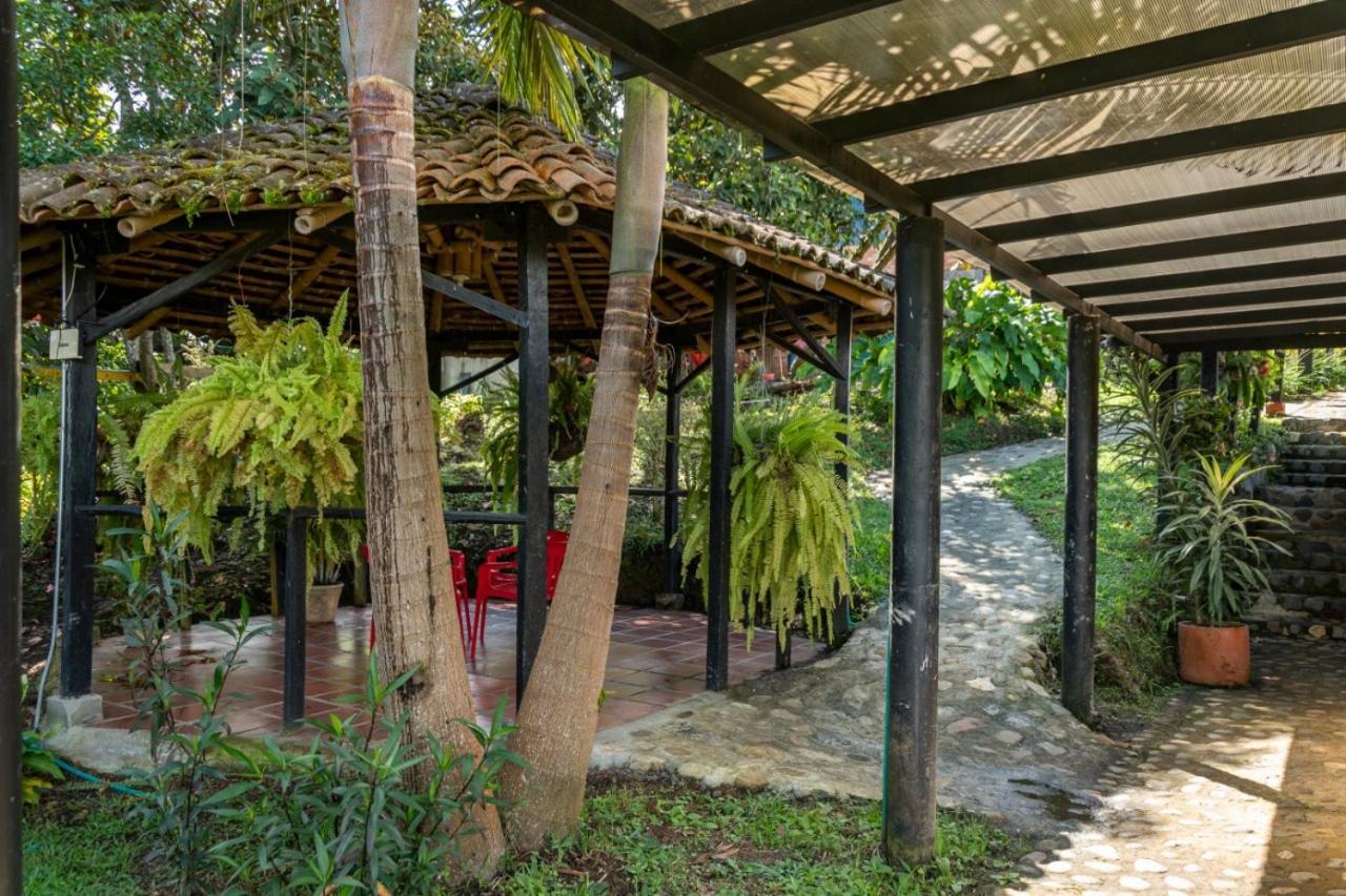 Hotel Alto De Los Andaquies ซานออกุสติน ภายนอก รูปภาพ