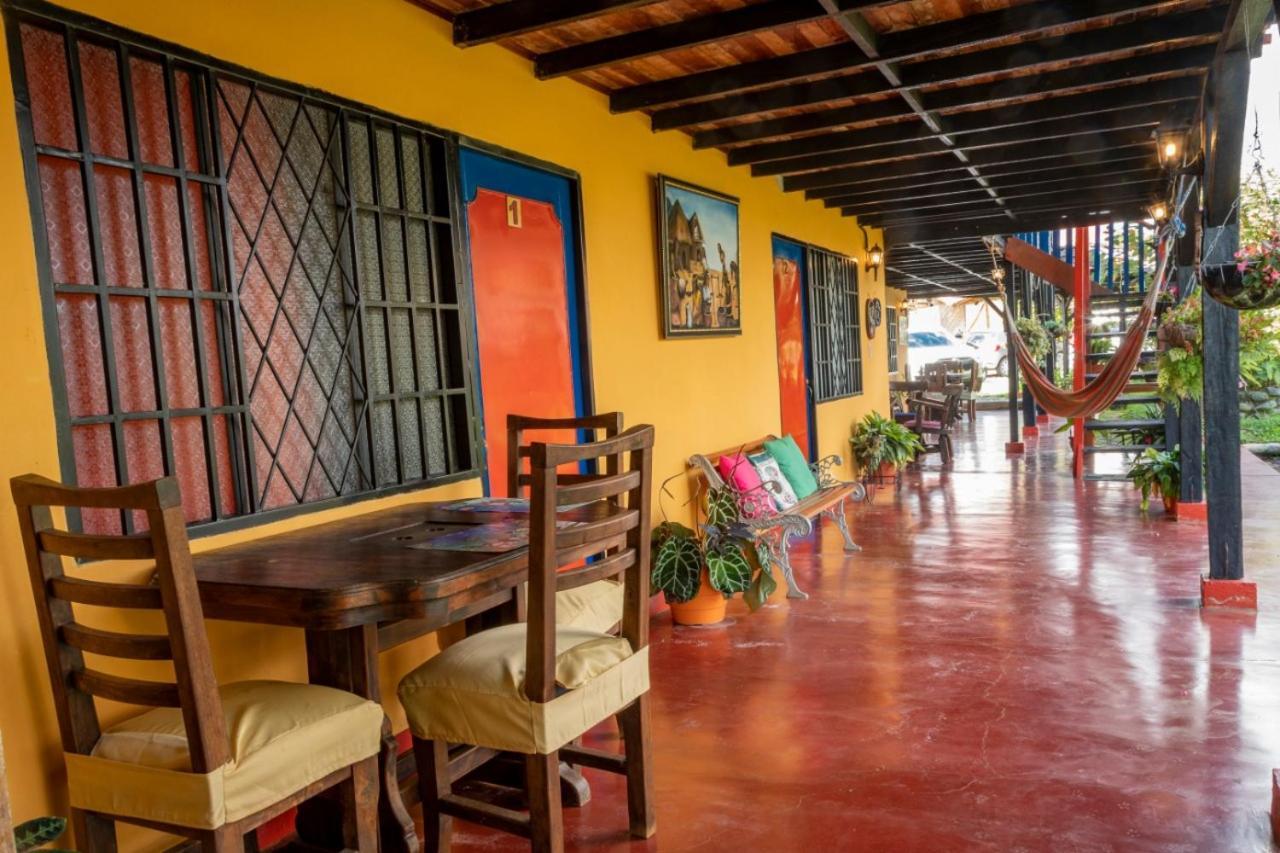 Hotel Alto De Los Andaquies ซานออกุสติน ภายนอก รูปภาพ