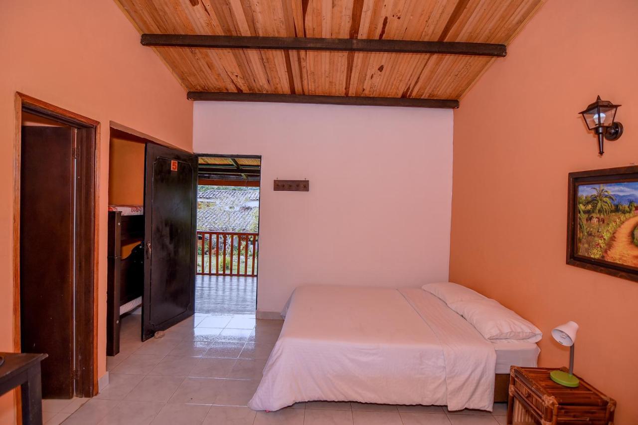 Hotel Alto De Los Andaquies ซานออกุสติน ภายนอก รูปภาพ